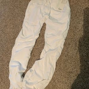 Lululemon Studio pant lined
